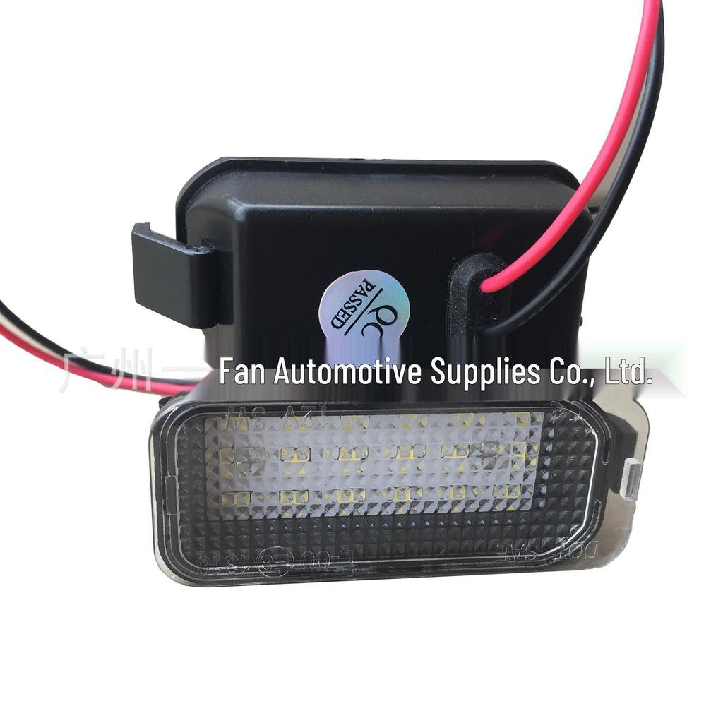 Compatible Ford License Plate Light: Fiesta, Focus, Kuga, Galaxy, C-MAX, Mondeo.