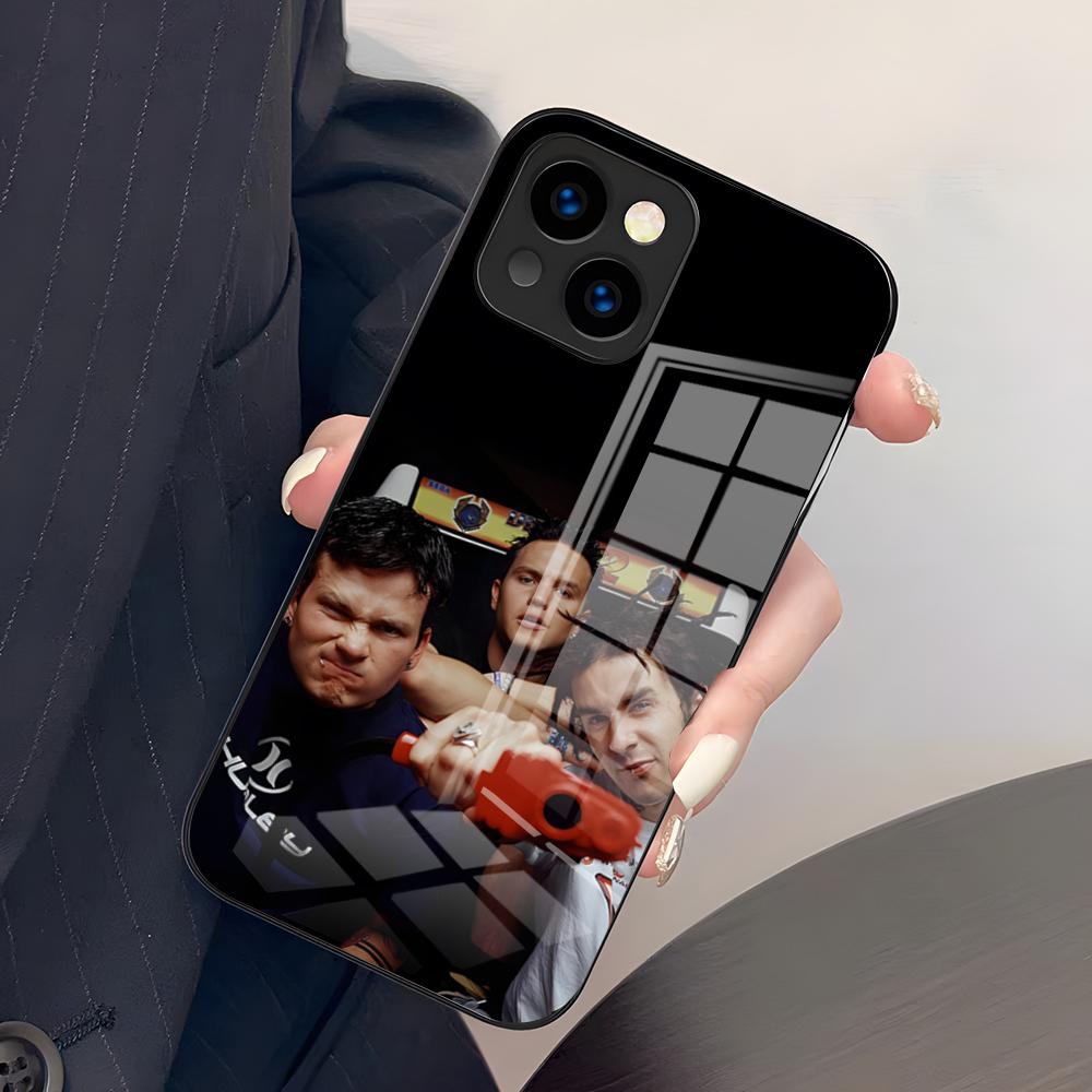 Fashion Blink 182 Phone Case For IPhone 17 Pro Max 15 Pro 16 14 Plus 12 13 Mini 11 Pro Shockproof Glass Cover