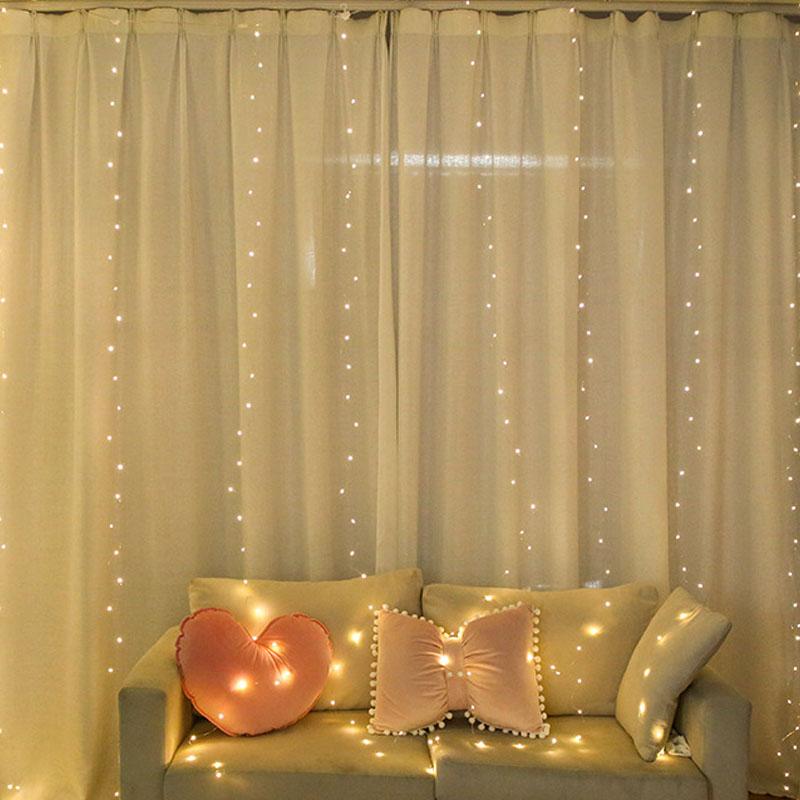 Светодиодная гирлянда на Рождество