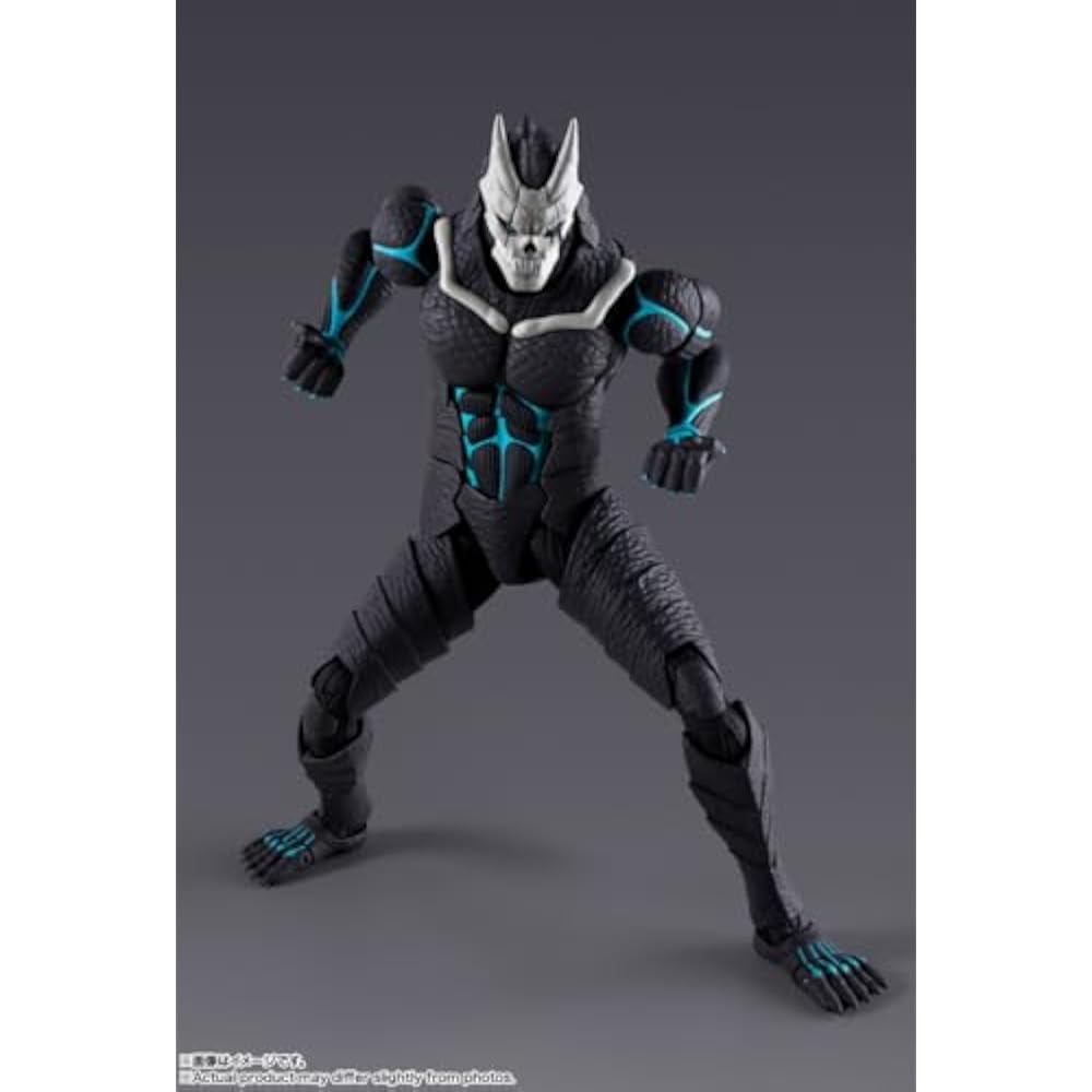 С.Х.. Figuarts Kaiju No. 8 примерно. Предварительно окрашенная фигурка из ПВХ и АБС-пластика, высотой 190 мм.