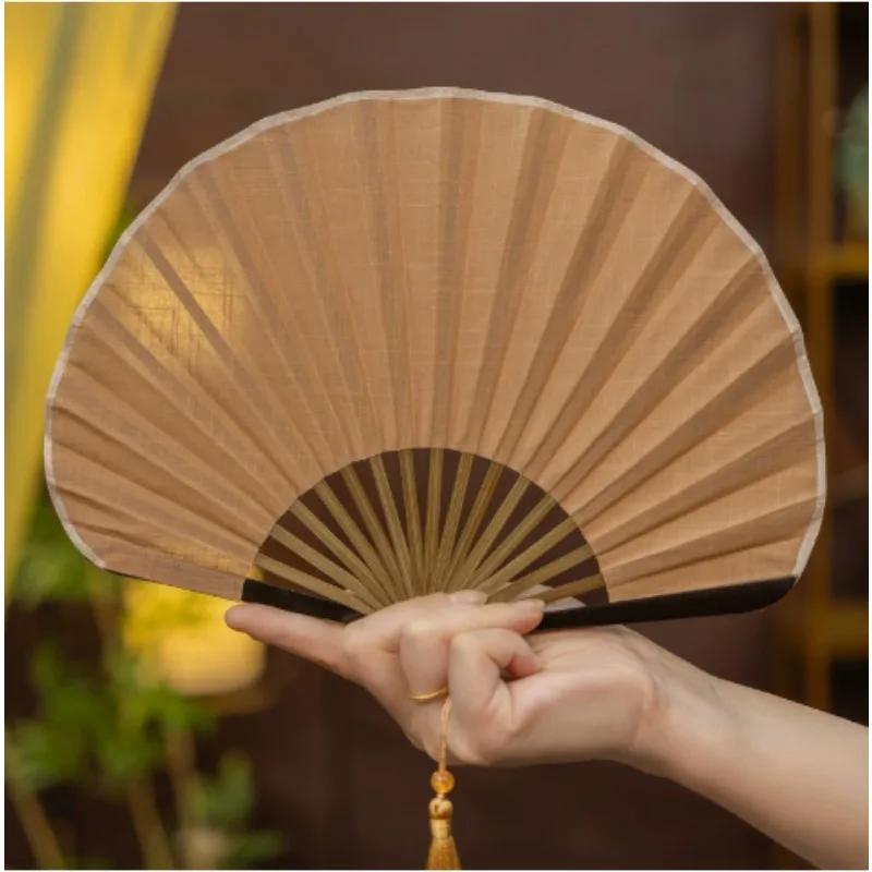 Веер в форме ракушки в японском стиле, складной веер из шелковой ткани и бамбука с подвеской, свадебные ручные веера, однотонные изогнутые веера