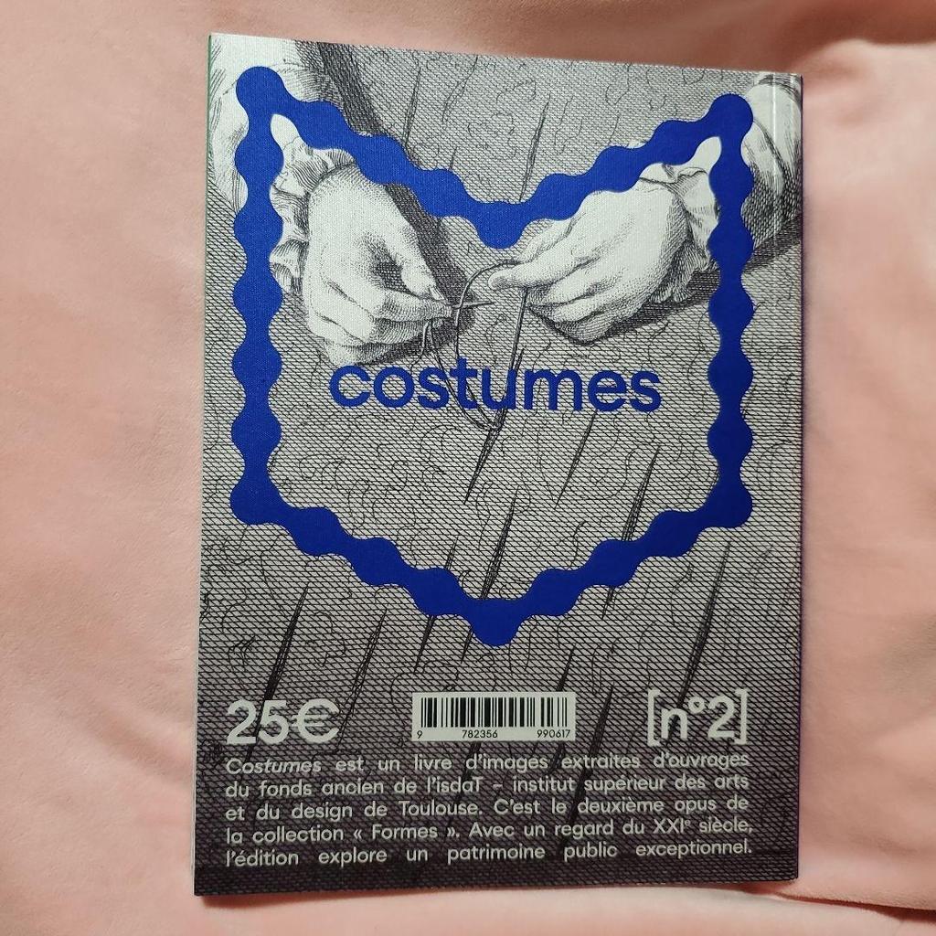 [Б/У] костюмы - Визуальная книга о костюмах, зарубежные книги, книги по искусству
