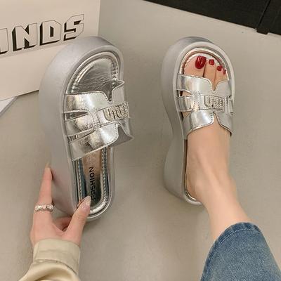 Женская обувь – Сандалии