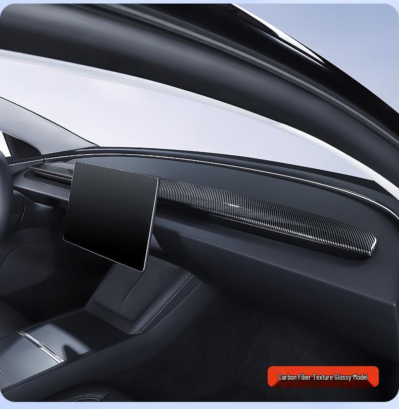Декоративные защитные полосы и панели-наклейки на приборную панель Tesla Model 3/Y
