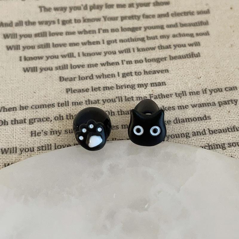 Забавная асимметрия, кошачьи лапки спереди и сзади, серьги-гвоздики, женская ниша, индивидуальность, мода, элегантные, универсальные серьги