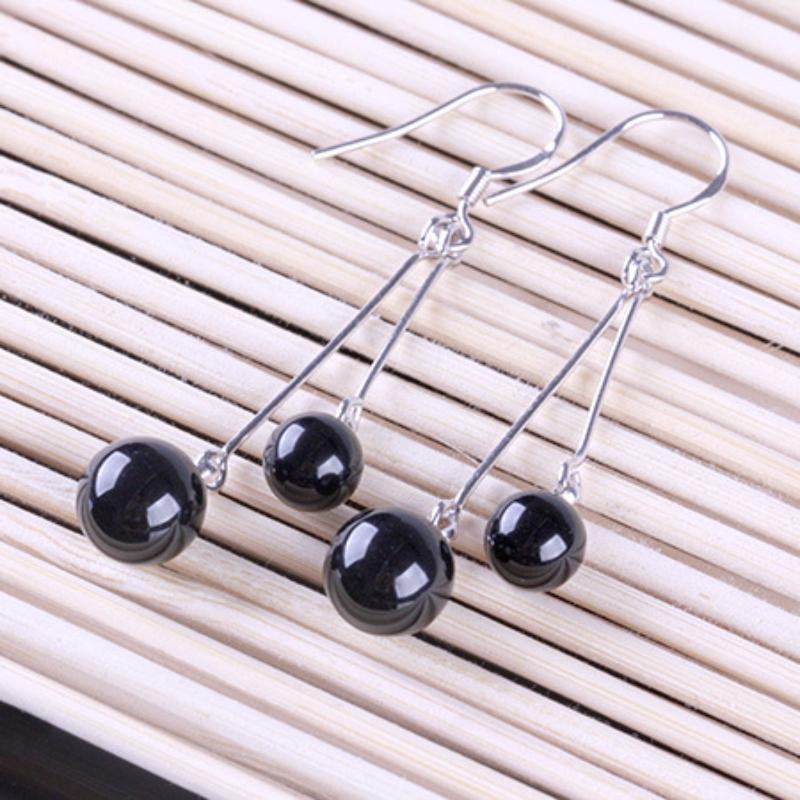 Женские корейские модные элегантные посеребренные 925 пробы, антиаллергенные 4 черных и красных агатовых бусины, висячие / висячие серьги-крючки, женские украшения для ушей, рождественский подарок