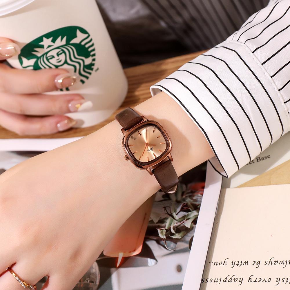 Ретро женские нишевые квадратные большие циферблаты женские поясные кварцевые водонепроницаемые простые часы для женщин