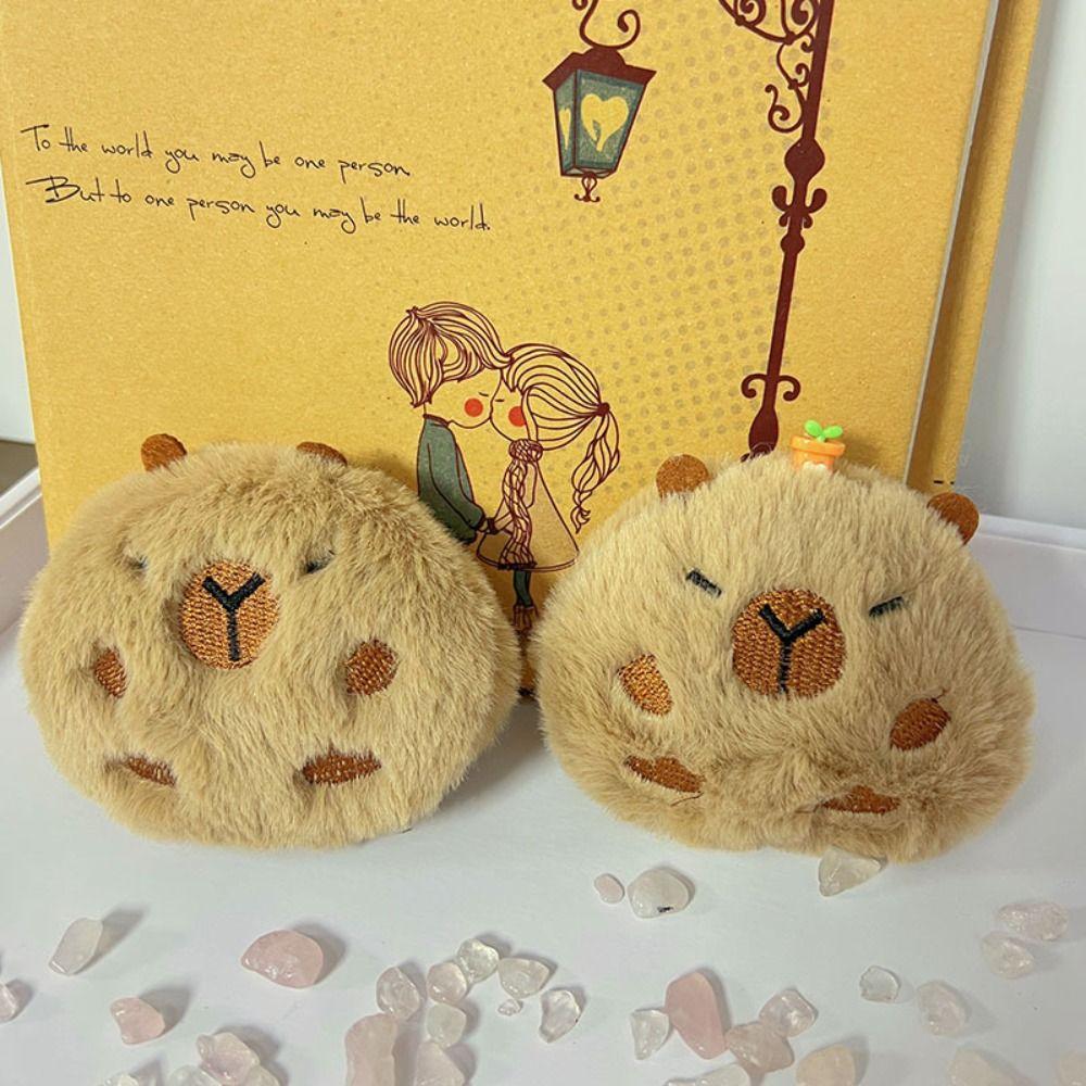 Брелок в форме животного Капибара, пушистые плюшевые подвески, именная наклейка, автомобильный кулон унисекс