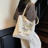 Милый нишевый дизайн мода 2025 повседневная простота летний тренд персонализированная сумка в зарубежном стиле женская сумка-тоут