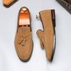 Мужская повседневная кожаная обувь Мужские классические ретро лоферы с кисточками в британском стиле Мокасины Вечерние свадебные балетки для мужчин