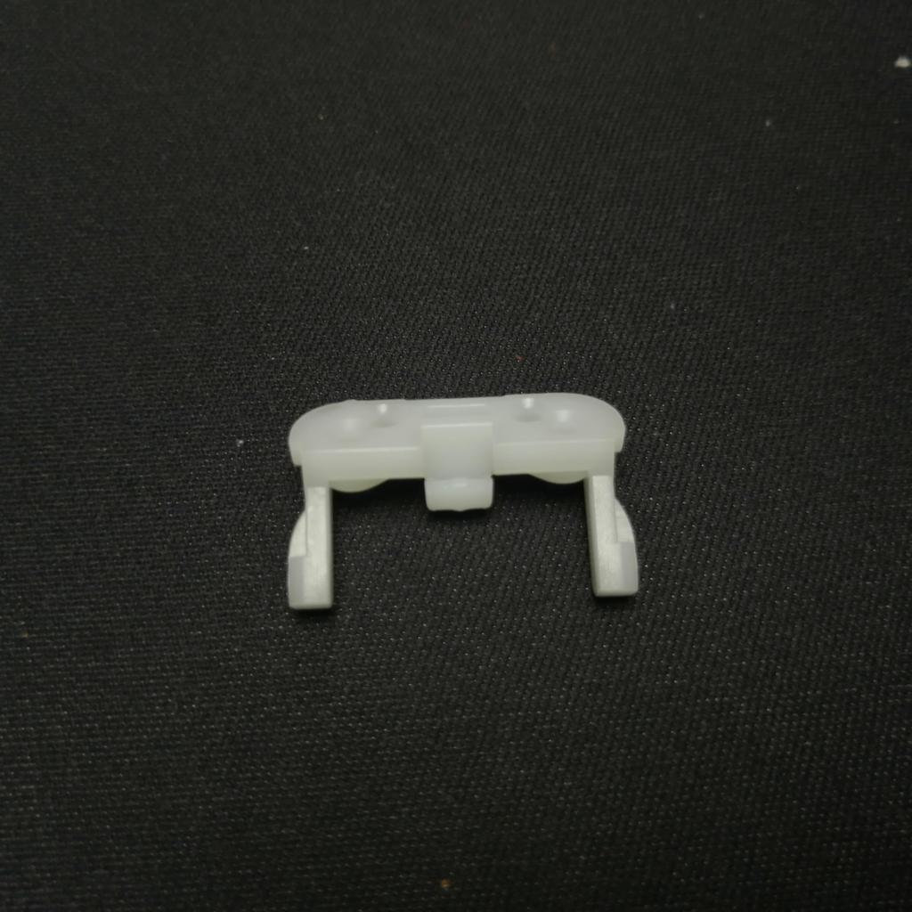 White Backing Plastic Piece Replacement Part for WAHL 5537C 5598 9653 9898L 9899L 9937 9984 9994 SS2L 9860 9860L 9885L Blade