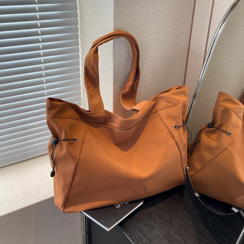 Стильная холщовая сумка-тоут для женщин, большая вместимость, летняя повседневная на плечо