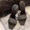 Женские тапочки 2025 года, лето, новый женский дизайн с квадратной головкой, роскошные женские туфли со стразами на высоком каблуке, элегантные для банкета и вечеринки
