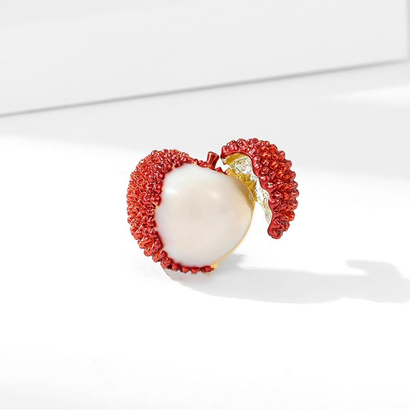 Очаровательная брошь «Личи»: Милый нишевый дизайн, застежка против оголения, стильная и уникальная брошь-кардиган для женщин.