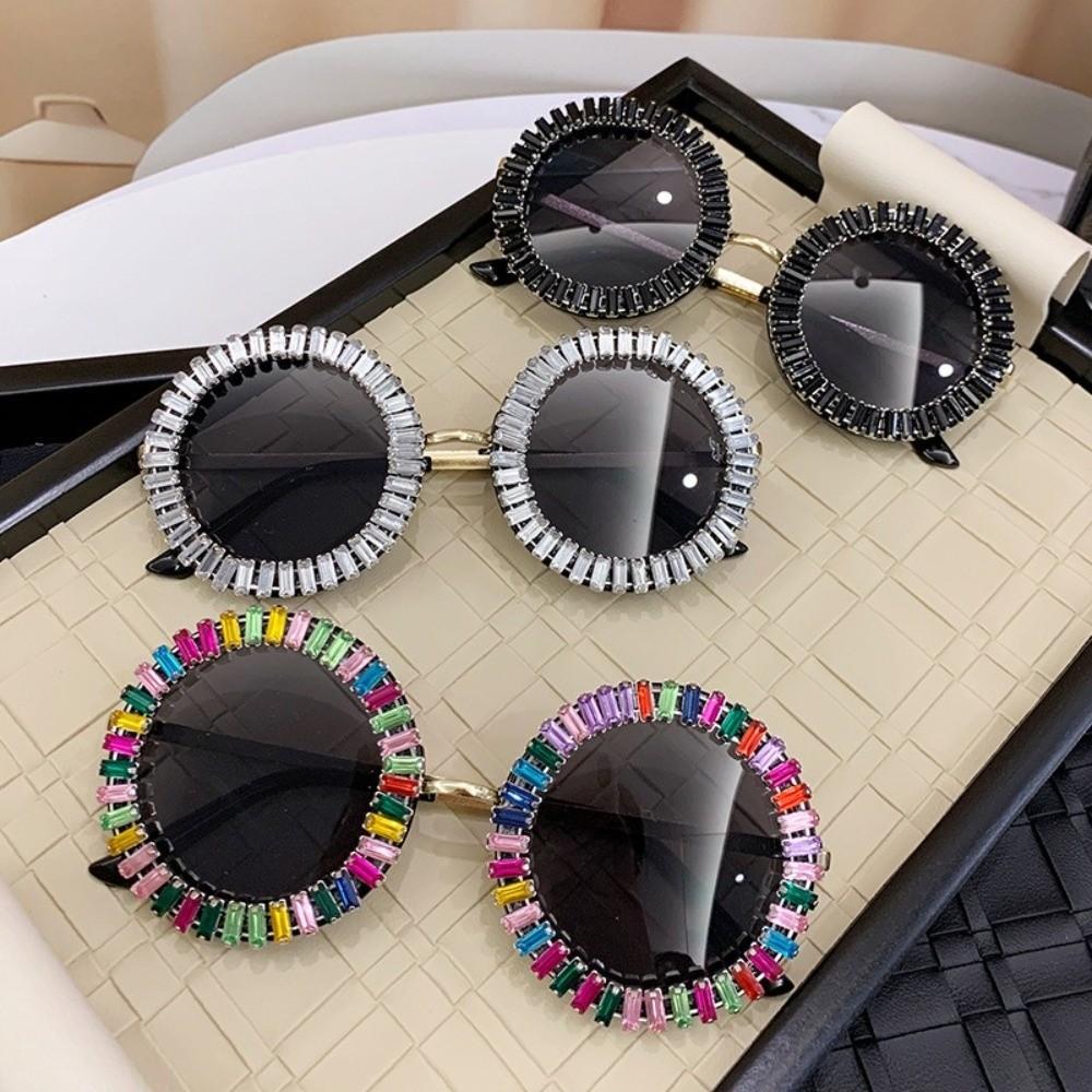 Steampunk Retro Frame Eyewear Fashion Women Spectacles Convenient Rhinestone Sunglasses Selfie