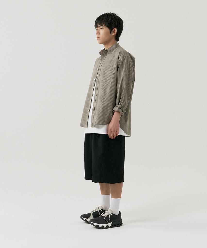 GNOK Curved Sweat Shorts [Black]