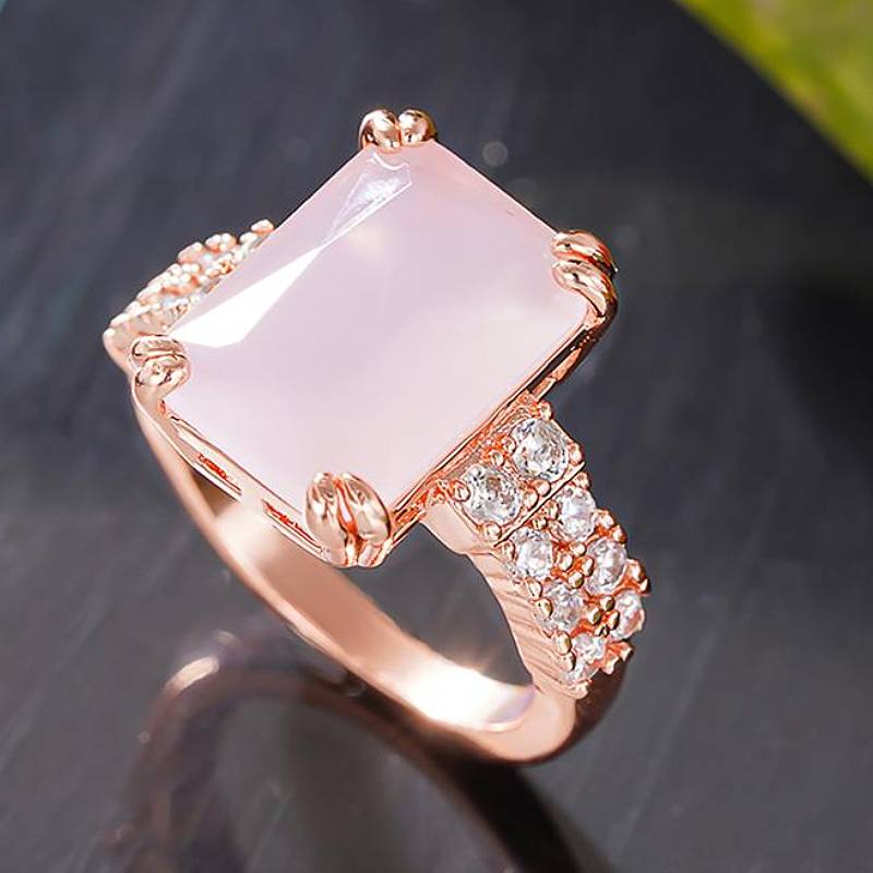 Huitan Gentle Women Ring Inlaid Pink Cubic Zirconia Luxury Wedding Engagement Accessories Fashion Rose Gold Color Lady Jewelry
