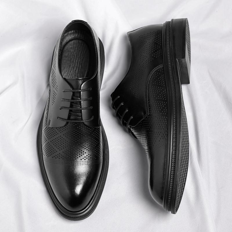 Fashionable Men Leather Hollowed Out Breathable Business Dress Leather Shoes Classic Black Lace Up Comfortable Gentlemen's Shoes