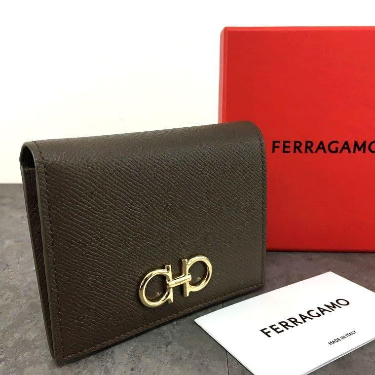 Used Unused Ferragamo 22D780 Gancini Bi-fold Wallet 260