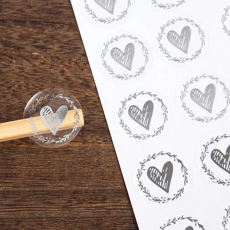 Набор из 200 круглых наклеек в форме сердечек с надписью Love, золотого и серебряного цвета, с бронзовым финишем для DIY и украшения подарков