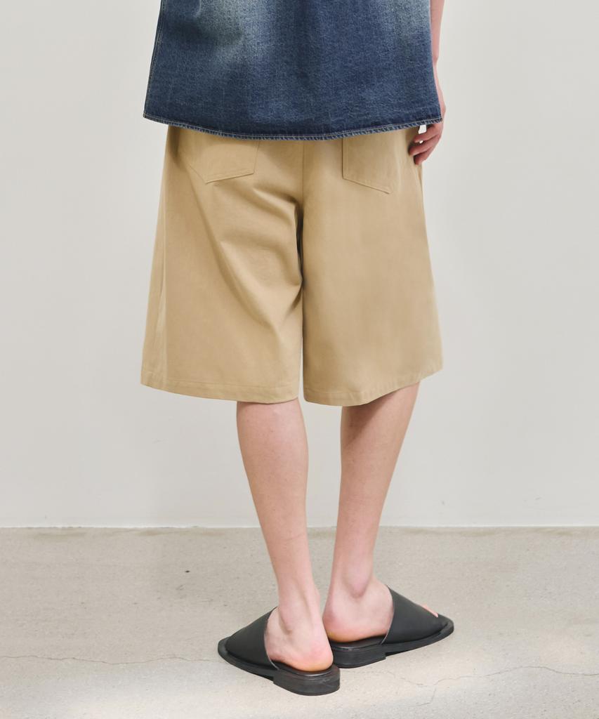 ROTEMBER Refined Bermuda Wide Chino Pants [Beige]