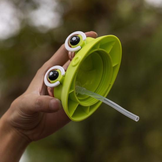 Children Crab Water Bottle with Strap Straw Cartoon Drinking Cup Jug for Boys Girls 600ml Capacity Water Bottle for Outdoor Activities & School Use