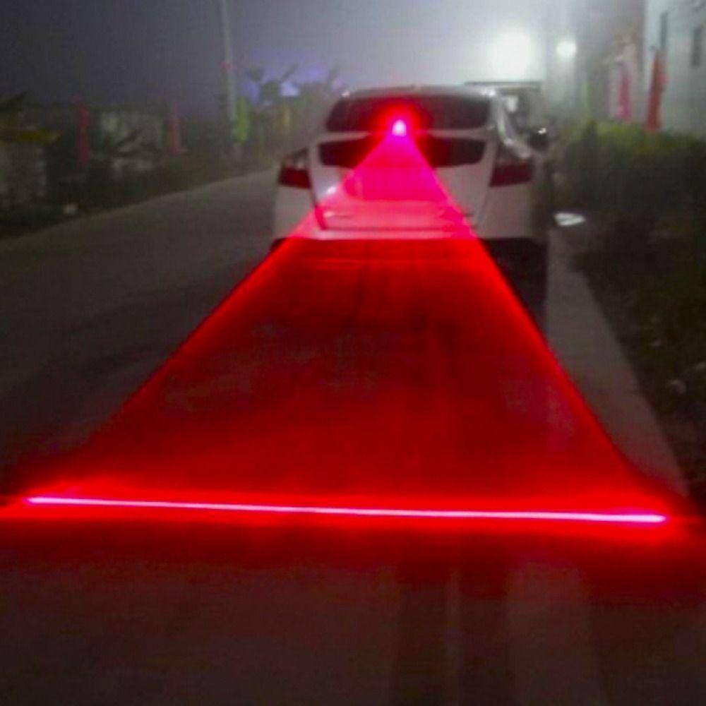 Предупреждающая лампа Автомобильный лазерный противотуманный фонарь Красная линия Взрывоопасный мигающий свет для предотвращения столкновений