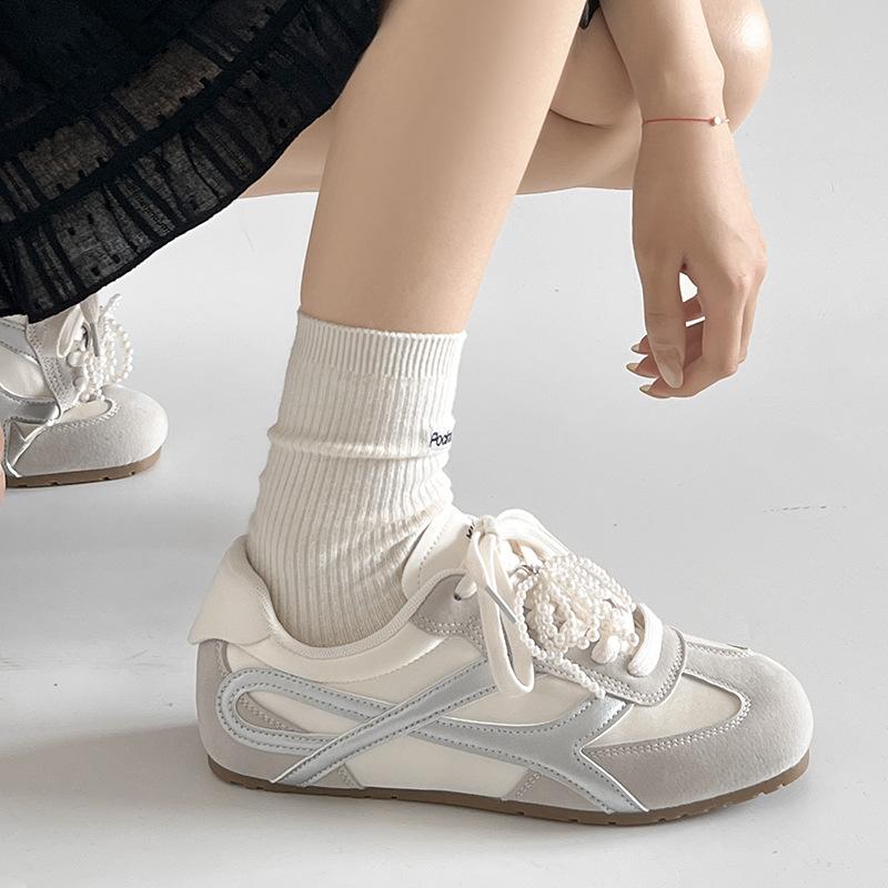 Popular retro with skirt inner height increase flat-soled Forrest Gump training shoes women's 2025 new summer soft-soled casual board shoes