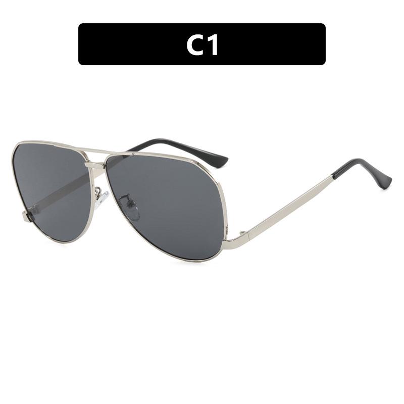 «2024 Солнцезащитные очки в форме жабы с двумя лучами: «Модный уличный стиль европейских и американских женщин»