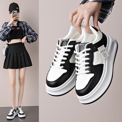 2025 маленькие белые туфли детские осенние новые корейская версия ins женские студенческие повседневные спортивные универсальные кеды для скейтборда уличная съемка HB267