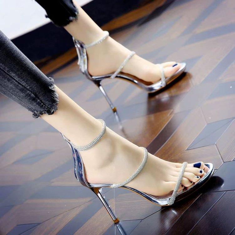 Сандалии с кристаллами, открытым квадратным носком, пряжкой на щиколотке, молнией, прозрачные высокие каблуки, каблуки со стразами, резиновая подошва, женская обувь