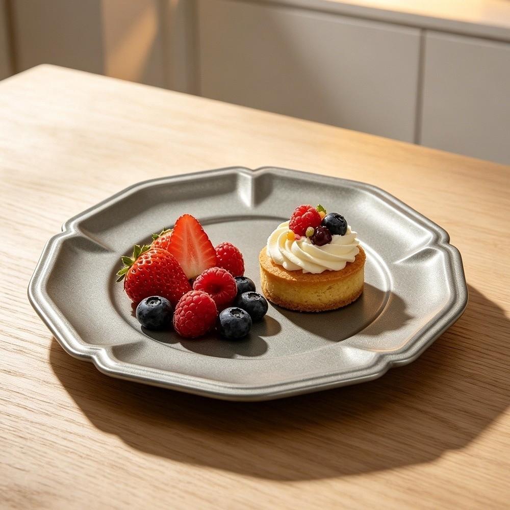 Silver Color Embossed Dessert Plate Wavy Edge Jewelry Storage Organizer Snack Server