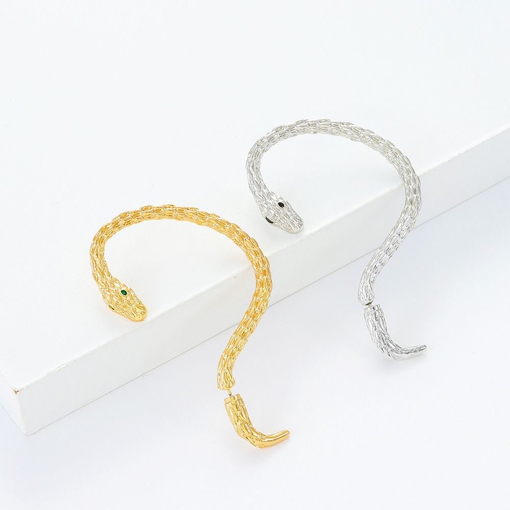 Клипсы для ушей без пирсинга, змеиные каффы для ушей, серебристые преувеличенные серьги, винтажные клипсы для ушей в виде змеи, для мальчиков