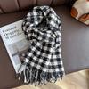 Luxury Winter Plaid Scarf for Women Men British Style Acrylic Cashmere Scarves With Tassel Designer Lady Winter Warm Headscarf