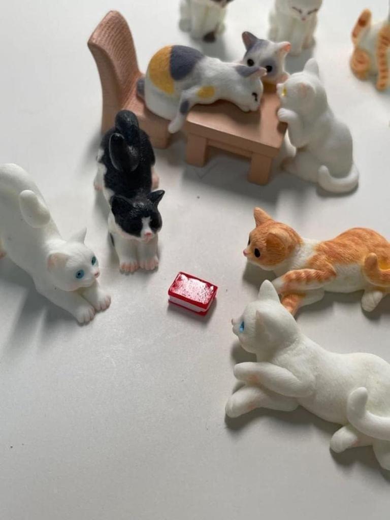 Manatom Moss Terrarium Figures Animals Animal Figures Terrarium Mini Figures Cat Mascot Figurines 15 Pieces