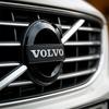 Car Front Grille Logo Letter Decorative Badge Accessories Steering Wheel Sticker for Volvo Rdesign XC90 S60 XC60 V70 S80 S40 V50