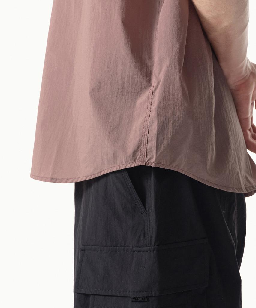 MUSINSA STANDARD [City Leisure] Lightweight Nylon Oversized Short Sleeve Shirt [Smoke Pink]