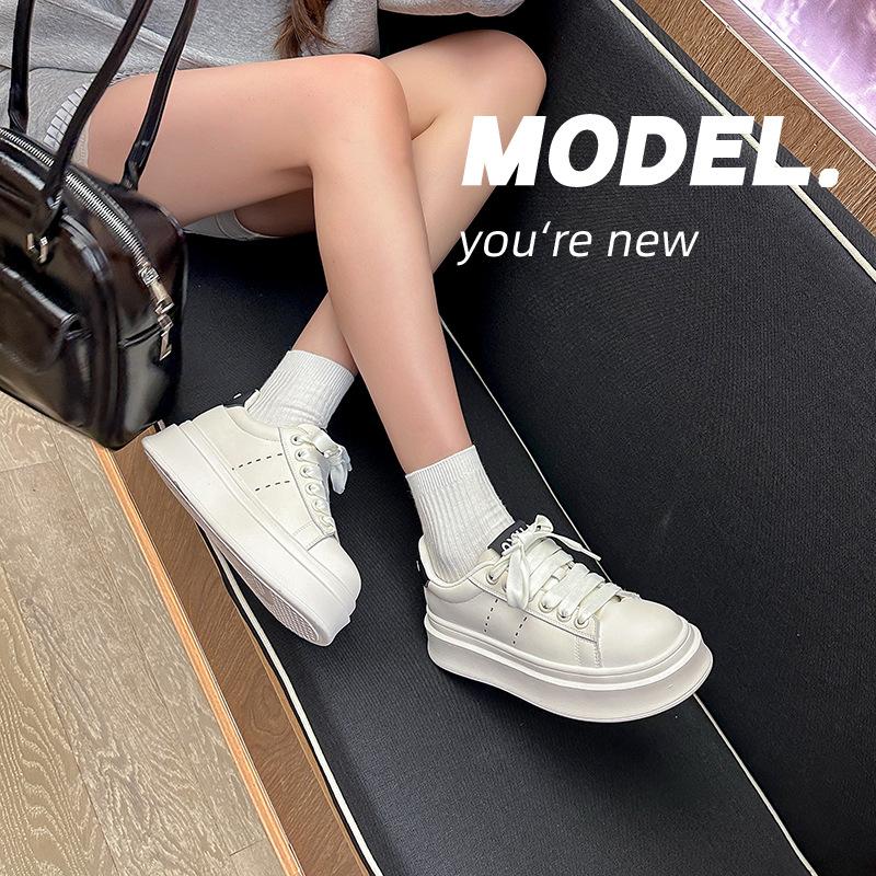 Виноградная мать осень новые классические круглый носок толстая подошва увеличивающие рост шнуровка маленькие белые туфли стиль колледжа универсальные кеды женские