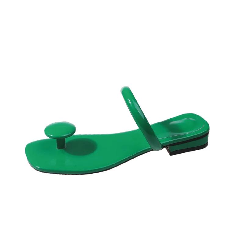 Новые дизайнерские женские тапочки, летние сандалии, Т-образный носок, тапочки на низком каблуке, модные сандалии, однотонная женская обувь