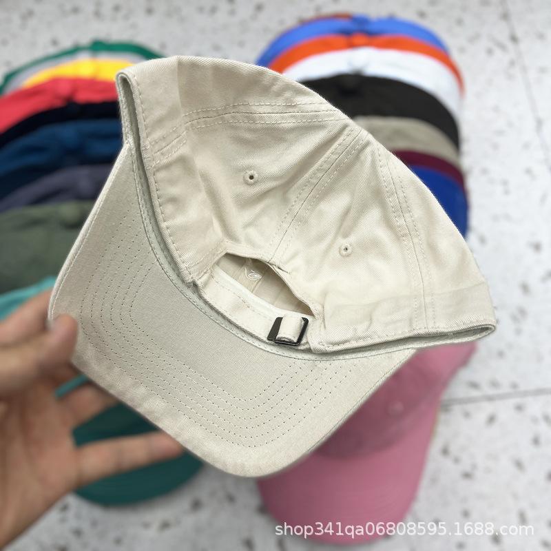 Outdoor baseball cap, adjustable, suitable for group advertising, can be embroidered with a logo, plain solid-color cap