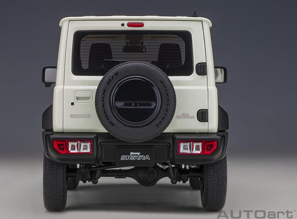 AUTOart Suzuki Jimny Sierra White Pearl Готовый продукт 78511 1/18 (JB74)