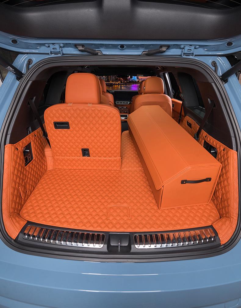 Коврик в багажник Ideal L7: Коврик в багажник с полным покрытием для салона автомобиля, соответствует цвету оригинального салона