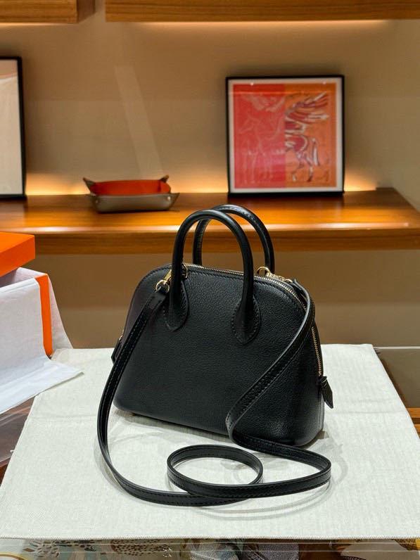 Мини-сумка через плечо из козьей кожи с зернистостью в виде боулинга