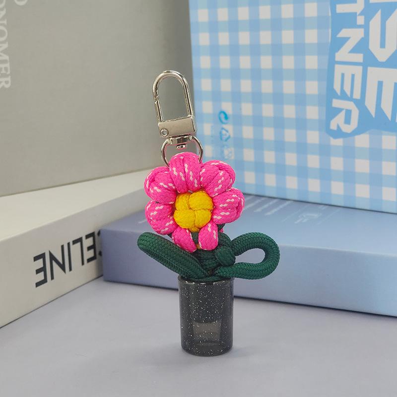 Adorable Handwoven Flower Keychain Mini Potted Vase Plant Charm Pendant for Girls Bag Accessory