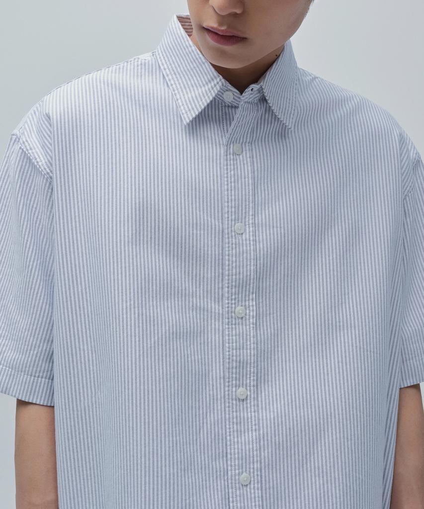 MUSINSA STANDARD Striped Oversized Oxford Short Sleeve Shirt [Grey Stripe]