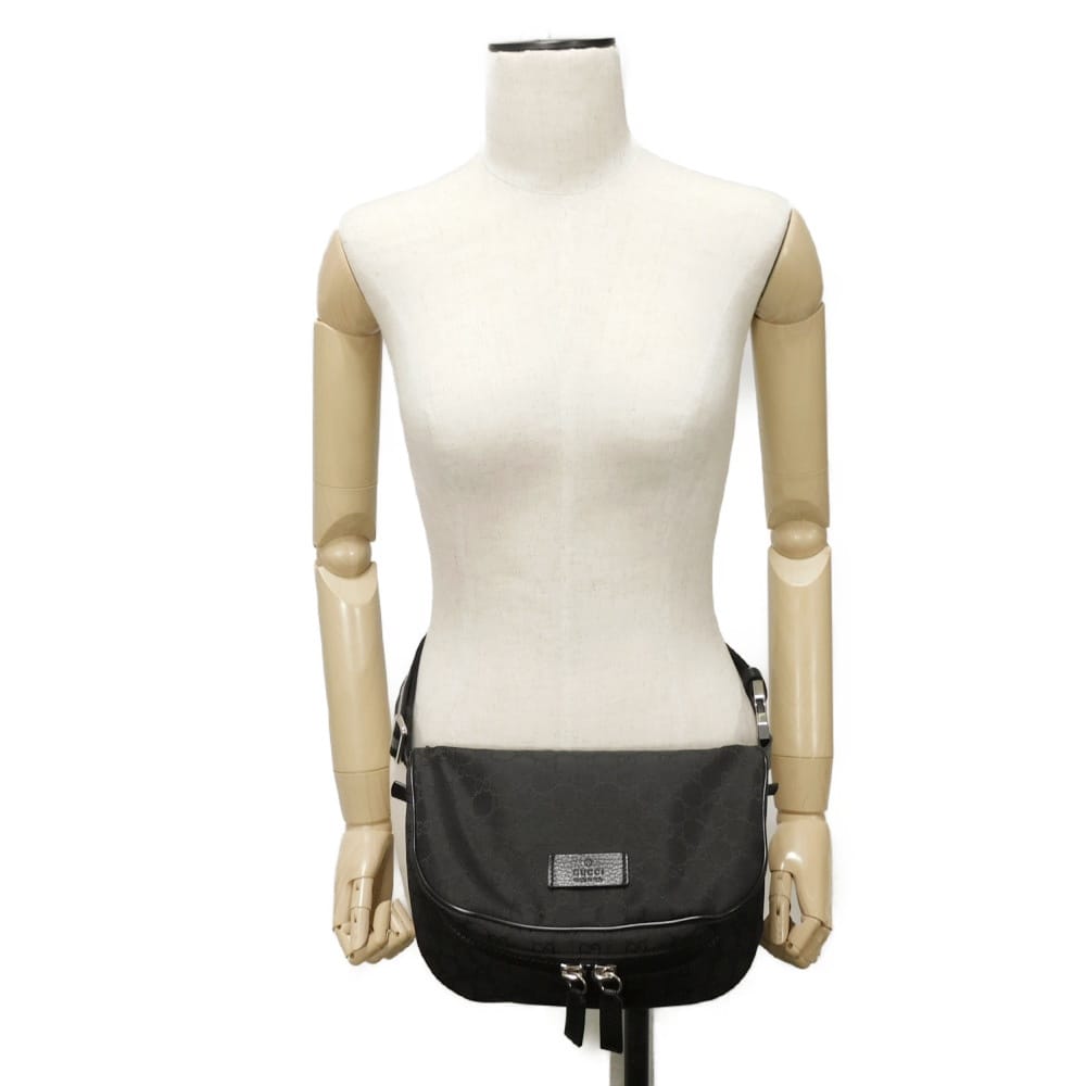 Used 9539 GG Nylon Waist Pouch 449182 7929 Leather Patch Gray Shoulder Bag with Embossed Logo Black Men's from Japan