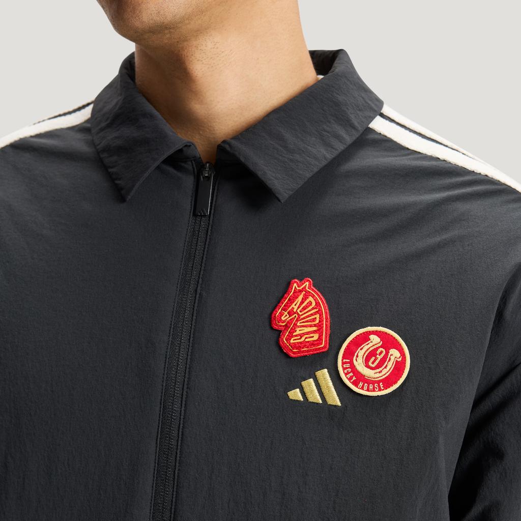 adidas FW25 Год Лошади Ограниченная серия CNY Новый год Двусторонняя тканая куртка Водостойкая Флис Спортивная Повседневная Свободная куртка Мужская куртка KE4057