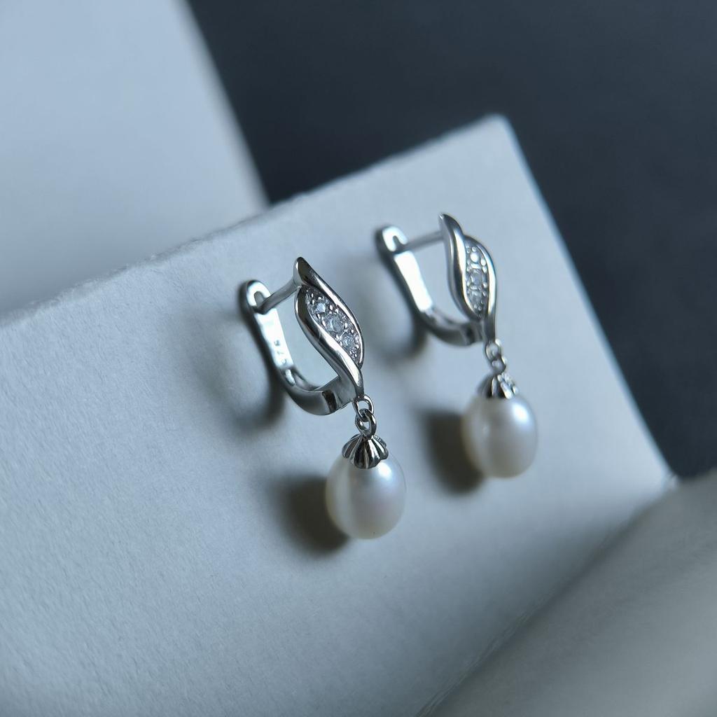 Silver Earrings with Natural Pearls (2187349)