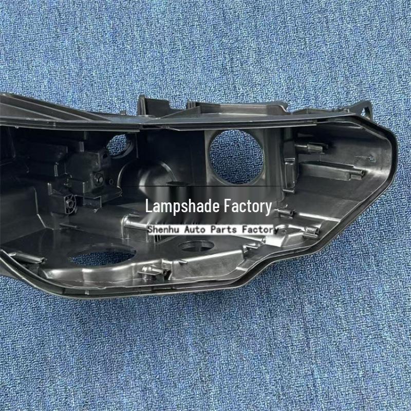 Volkswagen Magotan 17-18 Корпус заднего фонаря Черный