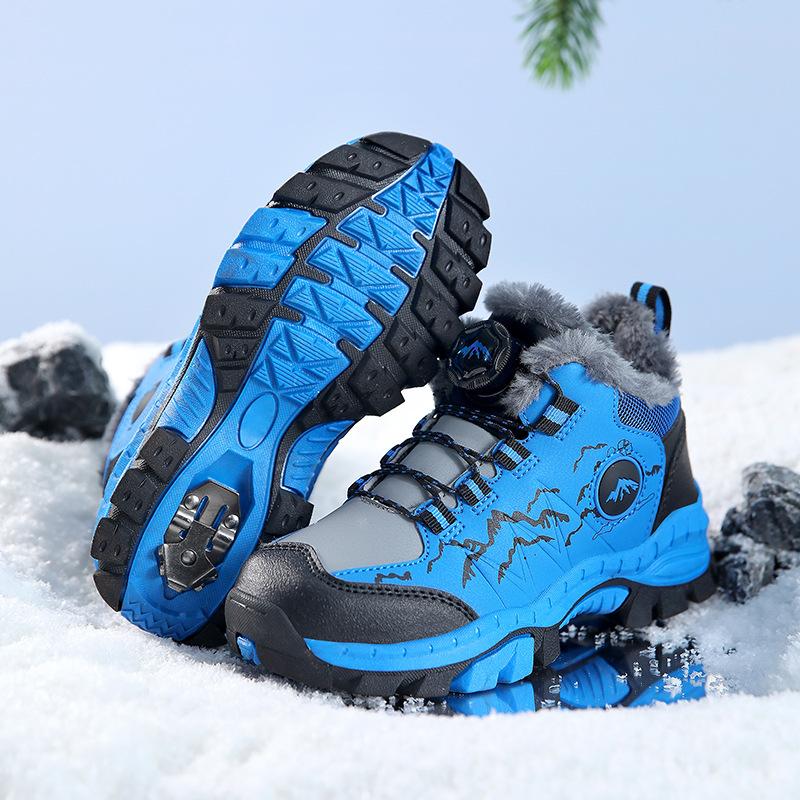 Classmate 2025 leather surface outdoor claw hook non-slip mountaineering hiking snow sports shoes medium and older children's warm rotating buckle